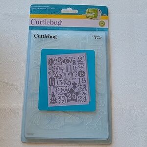 Cuttlebug 1 Embossing Border    5" x 7"  Brand New